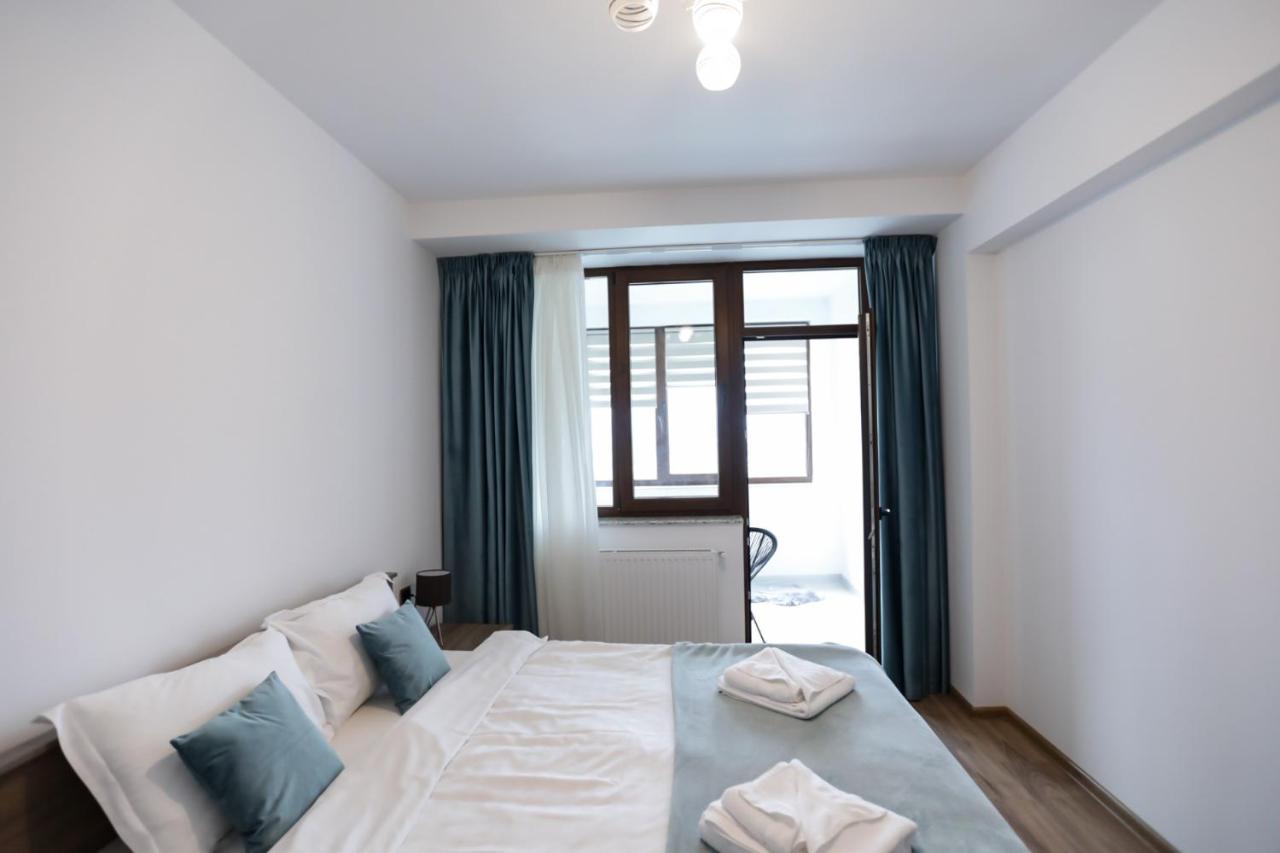 Isaran Apartament With Panoramic City View Braşov Esterno foto